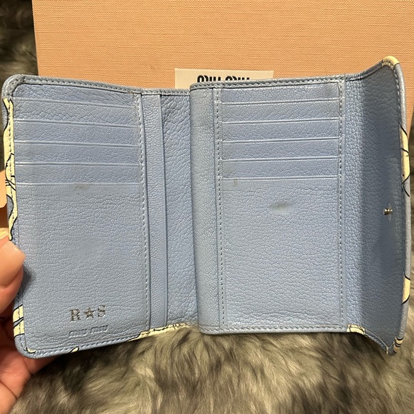 Miu Miu Wallet - Picture 6 of 13